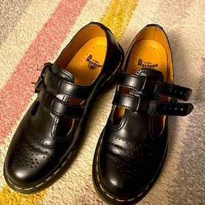 Doc Marten Mary Janes 🖤